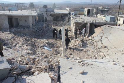 استشهاد 4 مدنيين وإصابة آخرين جراء تنفيذ طيران النظام نحو 125 غارة على مدينة تدمر بريف حمص الشرقي خلال 24 ساعة الماضية