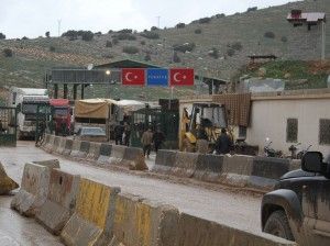 تركيا تفرض شروطاً على التجار لدخول أراضيها من "باب الهوى"