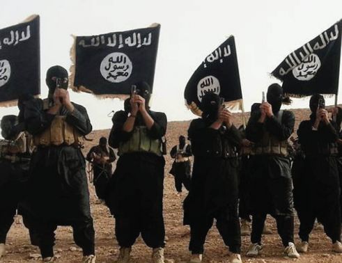 روسيا تقاضي نساء بتهمة الاحتيال مالياً على داعش في سورية