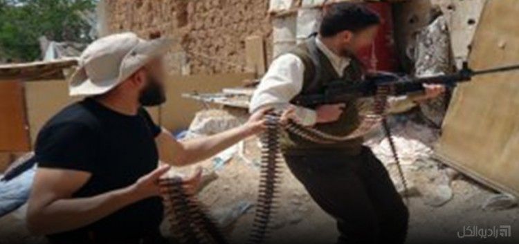 الثوار يسيطرون على حاجز للنظام في ريف حماة ويغتنمون الذخائر