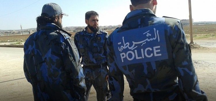 هل استطاعت الشرطة الحرة ضبط الوضع الأمني في إدلب وحلب؟ وما أبرز التحديات؟