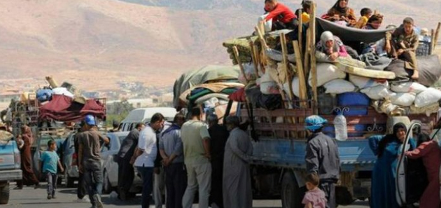 400 لاجىء يعودون من عرسال اللبنانية إلى سوريا