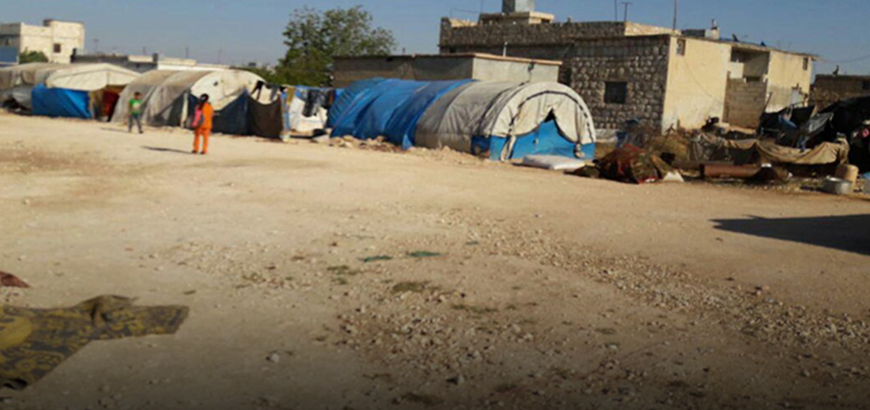 قاطنو مخيم دابق في ريف حلب يناشدون المنظمات الإنسانية مساعدتهم