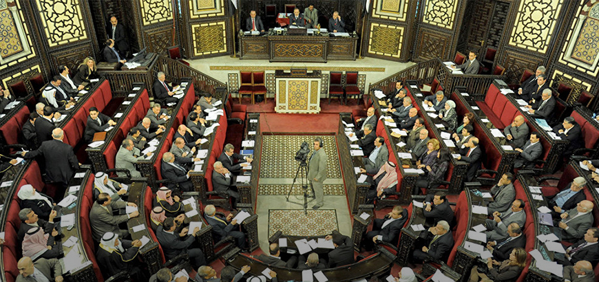 "مجلس الشعب" يرجئ مناقشة الموازنة بسبب غياب الوزراء وتعطل كبل الشاشة التي تنقل وقائع جلساته